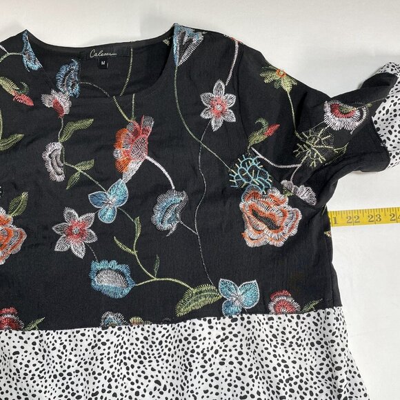 Calessa Embroidered Floral Top Womens Medium Black Colorblock Tunic - Picture 11 of 12